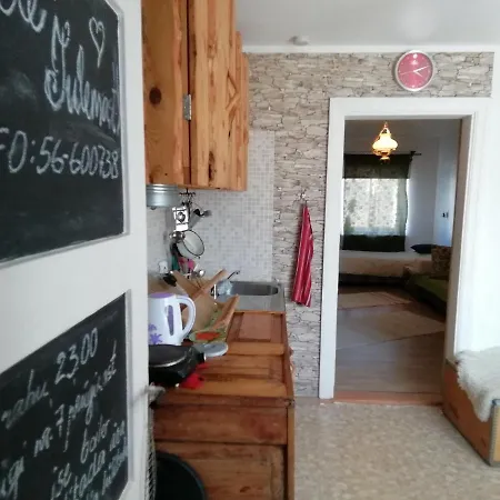 Apartment Karja Apartement *
